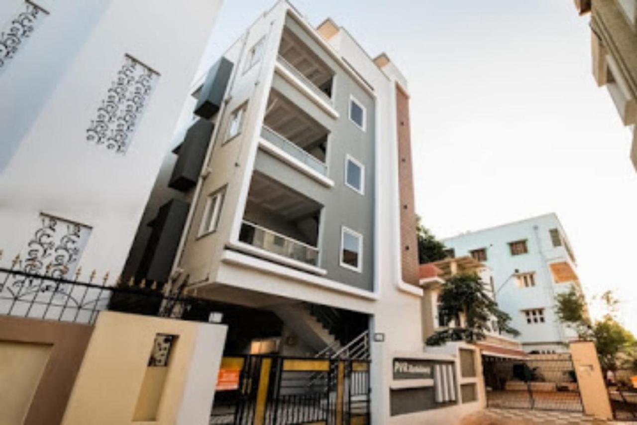 Feel Like Home -Guest House Near Tenneti Park Visakhapatnam Buitenkant foto